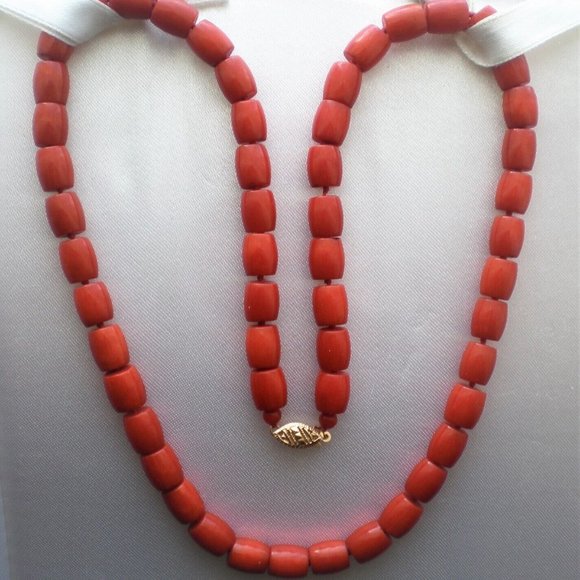 Designer 14K Yellow Gold Clasp Red Sea Coral Barrel Shape Beads Beaded Necklace - Picture 3 of 6
